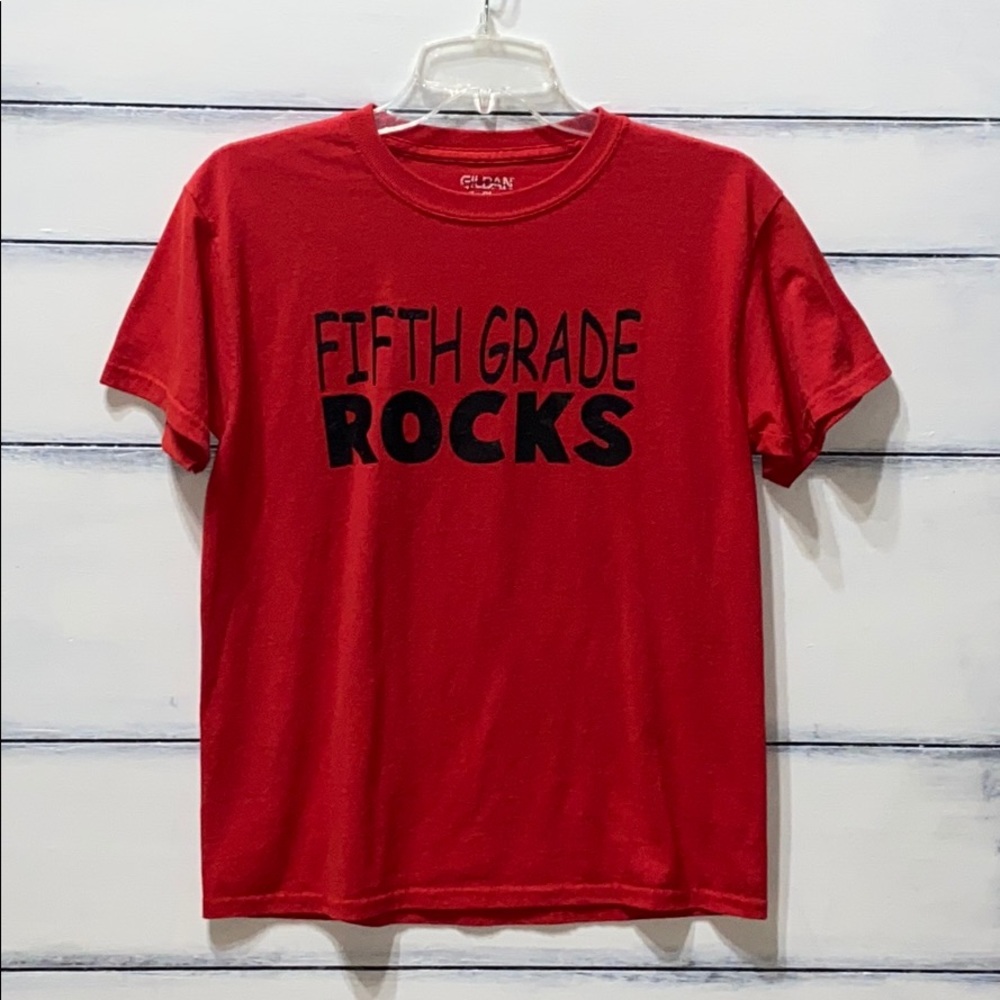 10 for $10  GILDAN, s/s, 5th Grade Rocks, t-shirt
